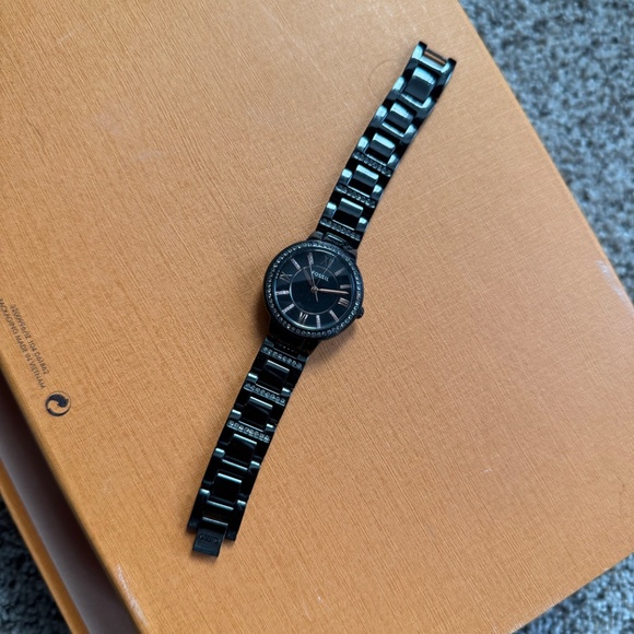 Black Fossil Watch - Picture 3 of 3